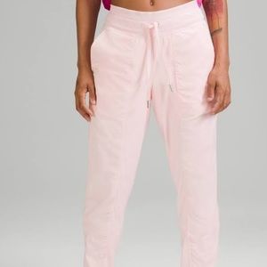 SOLD.Lululemon joggers
